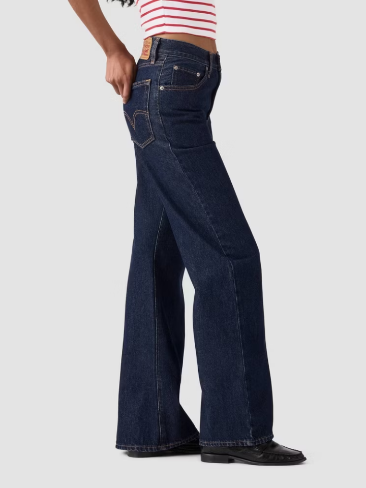 Levi's Women’s Middy Loose Bootcut Jeans - Effortless Style and Comfort