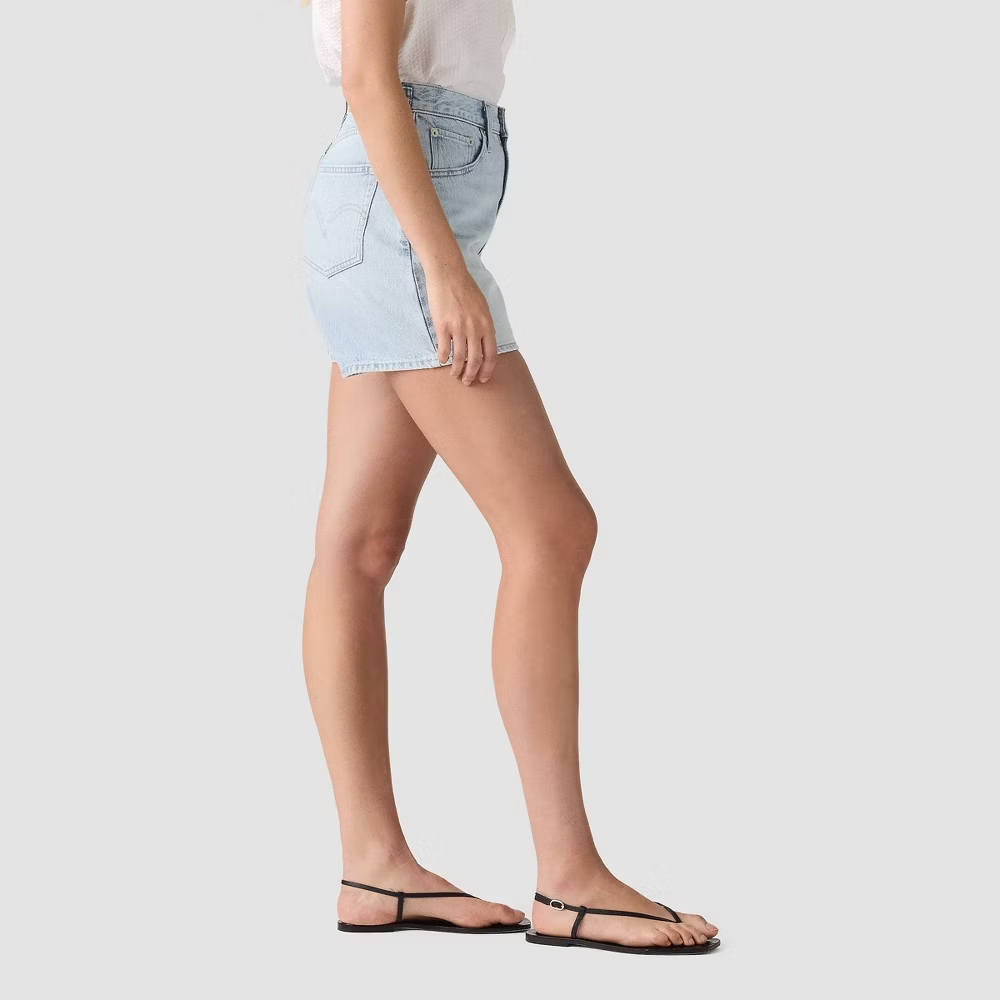 Levi's Stylish Cinch Mid-Thigh Shorts for Women - Image 5